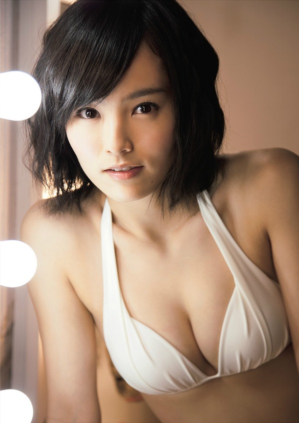 山本彩のスリーサイズがわかったので過激な画像を見て再確認しまくるずww50