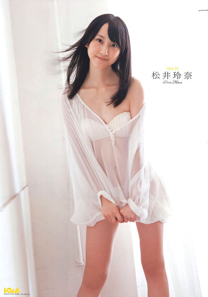 AKB48の引退したメンバーも含めておっぱい比べてみようずww104