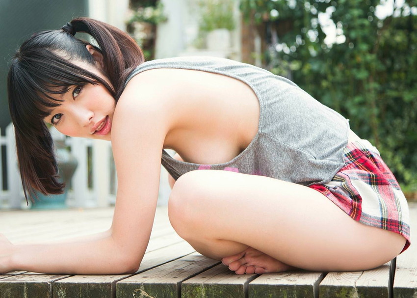 今AV出ても相当売れるであろう細川ふみえのおっぱい見えてるお宝ヘアヌード画像まとめの画像43