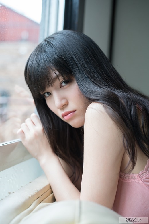 売れに売れてる高橋しょう子のエロいグラビア画像の画像43