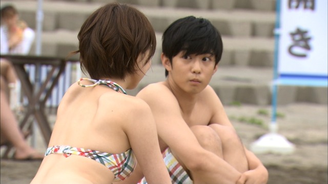 雰囲気がどことなくエロい過激に見える橋本奈々未の水着などのグラビア画像52