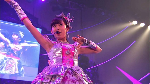 もうなんか臭ってきそうな芸能人にアイドルぺろぺろしたくなる脇フェチの為のエロ画像の画像256