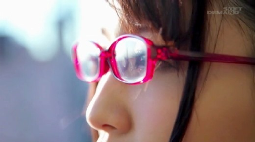 メガネの上からかけたくなる可愛いメガネOLの加藤ももかがAVデビュー！！の画像94