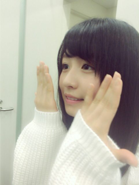おそらくCカップくらいだと思うけど長濱ねるのグラビア画像の画像87